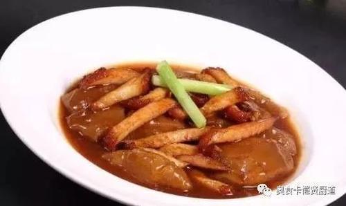 粤菜最新特色菜图片揭秘，小巷美食秘境的诱人风采