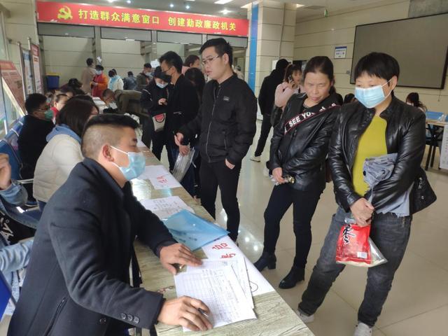 清镇人才市场最新招聘火热发布，热门职位大揭秘！