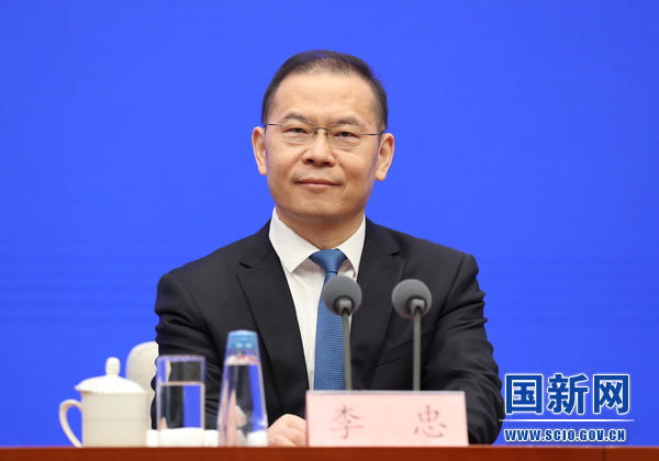 名医李忠最新坐诊安排，探寻中医诊疗时刻